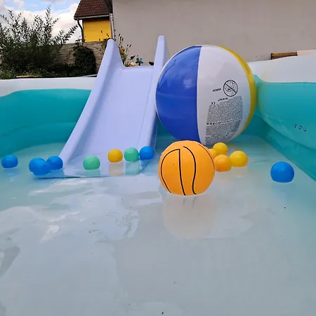 Tatil Evi Petunia-dom S Dvoma Spalnami
