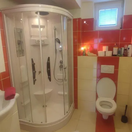 Tatil Evi Petunia-dom S Dvoma Spalnami *